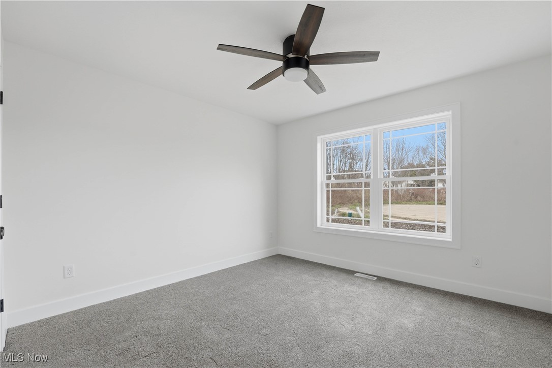 VIENNA WOODS - Residential