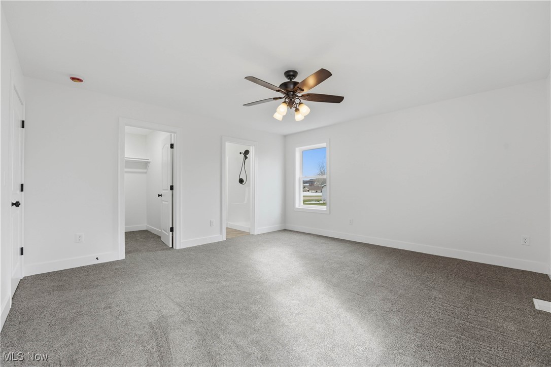 VIENNA WOODS - Residential