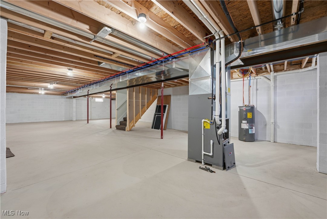 VIENNA WOODS - Residential