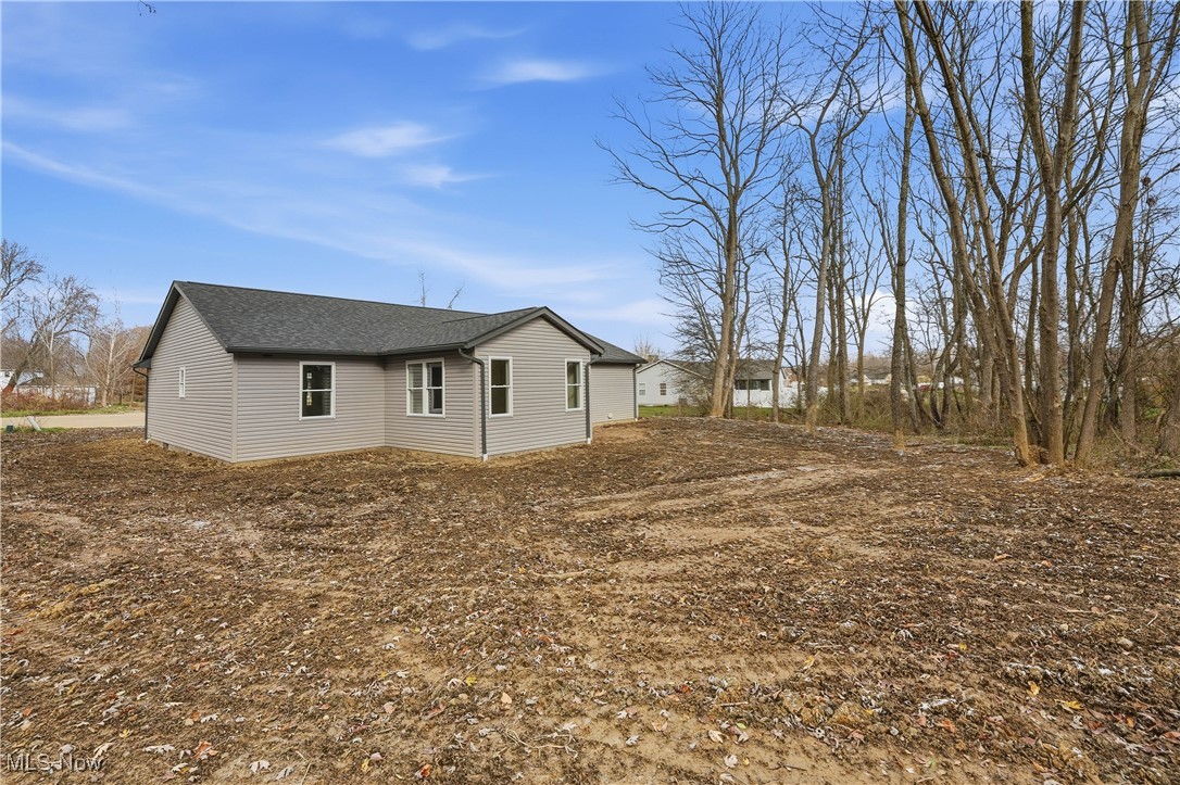 VIENNA WOODS - Residential