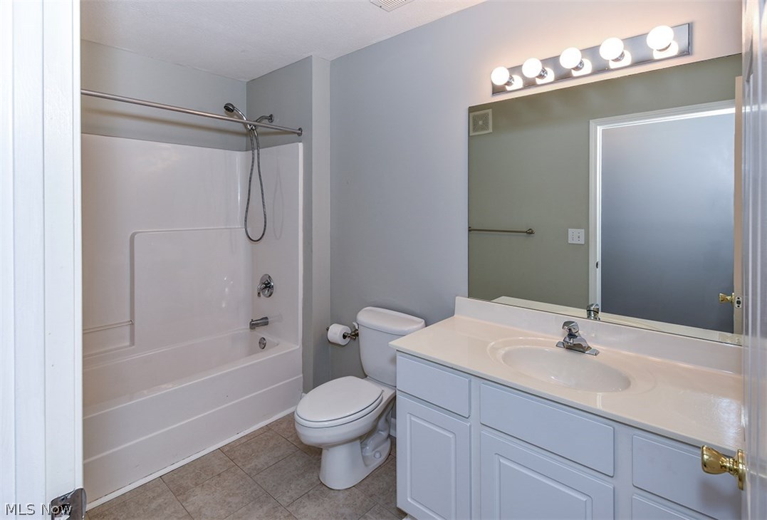 Lenox Ridge - Residential