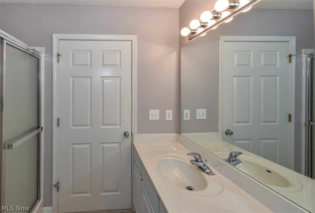 Lenox Ridge - Residential