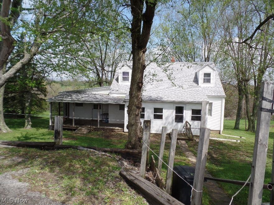 NEWER ROOF & FURNACE- 4 BEDROOM HOME-HAS A NEW ADDITION GREAT ROOM, 2 CAR DETACHED GARAGE.