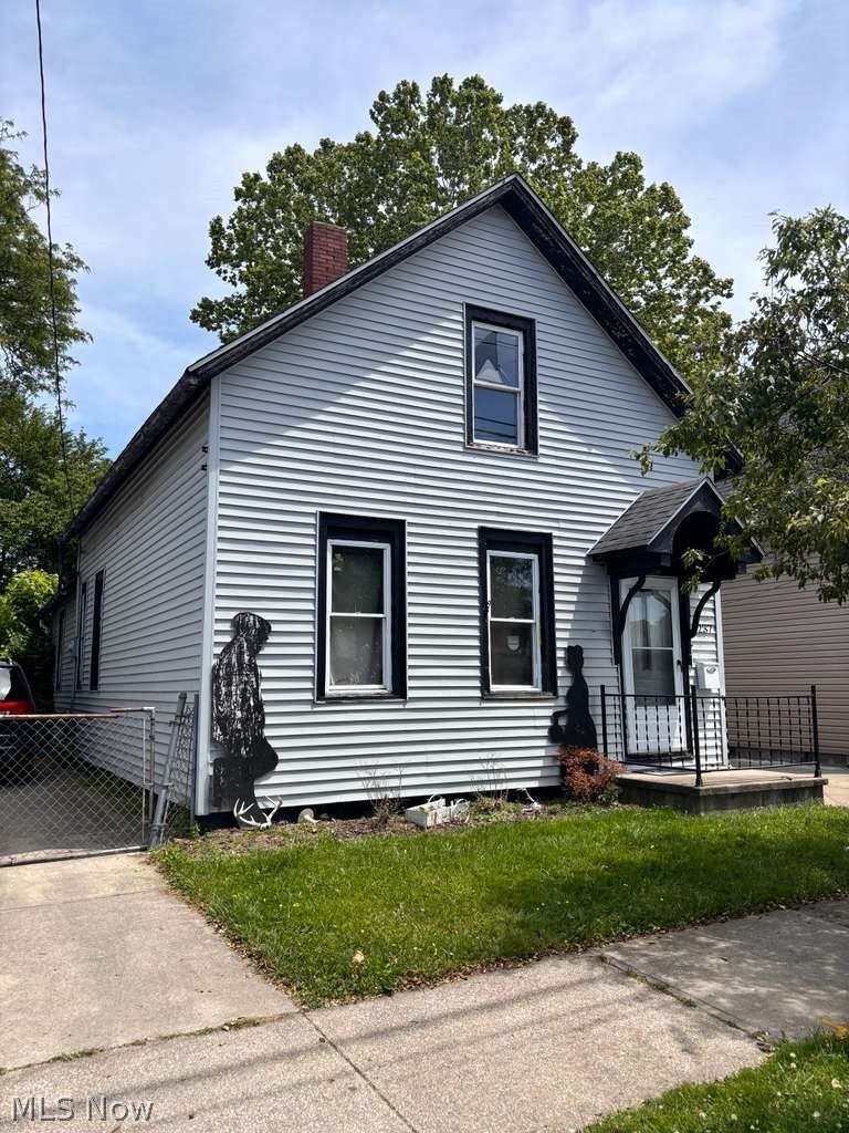 3237 W 30th Street