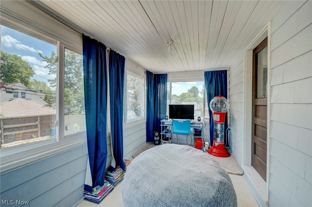 Eastlawn - Residential