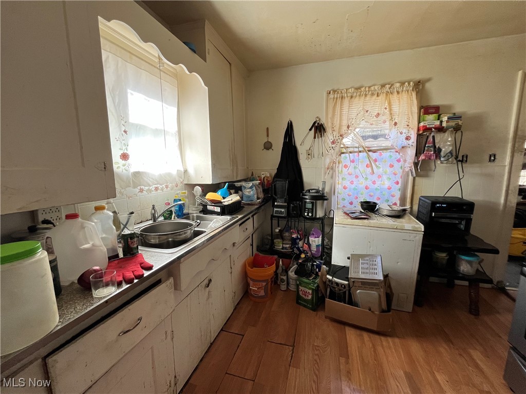 16701 Raymond Street, Maple Heights, Ohio image 3