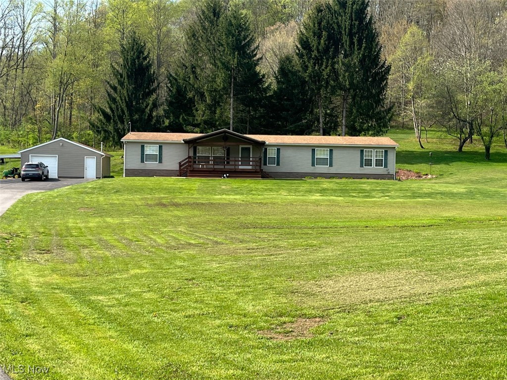 3737 Robertsville Avenue, Minerva, Ohio image 2