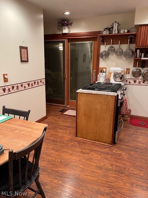 Village/Navarre - Residential