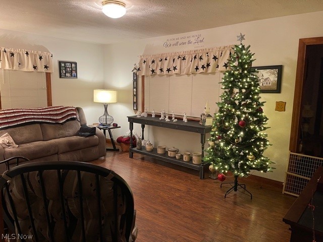 Village/Navarre - Residential