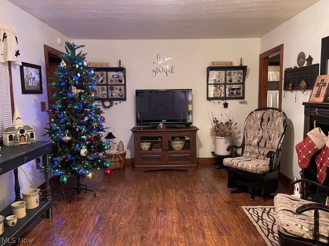 Village/Navarre - Residential