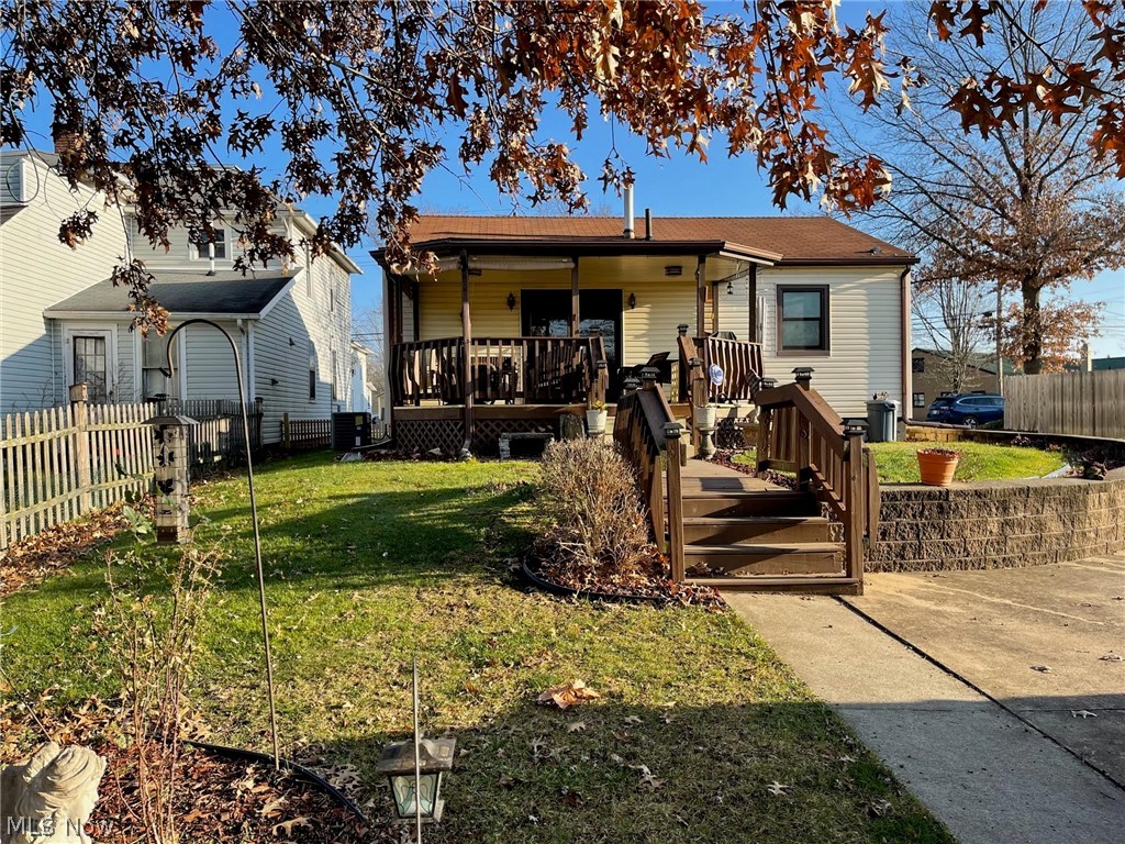 Village/Navarre - Residential