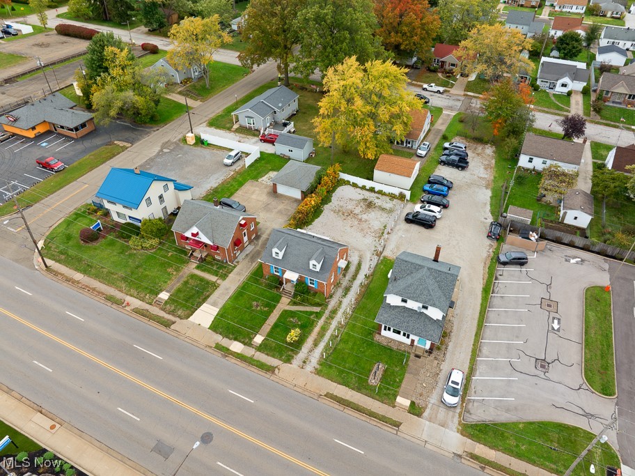 Lilly Place Allotment Lexington T - Commercial Sale