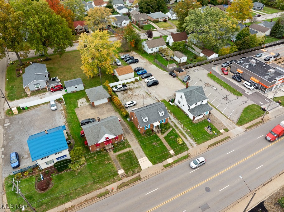 Lilly Place Allotment Lexington T - Commercial Sale
