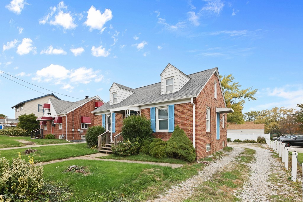 Lilly Place Allotment Lexington T - Commercial Sale