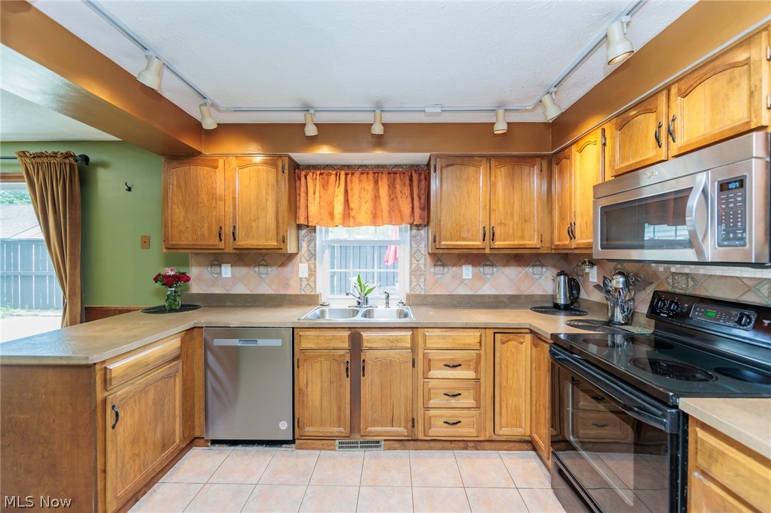 Lexington Colony Clstr Dev - Residential