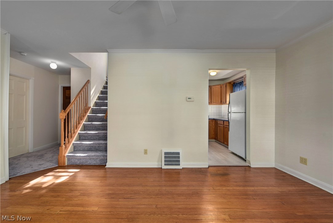 Elmwood Realty Cos Elmwood Be - Residential