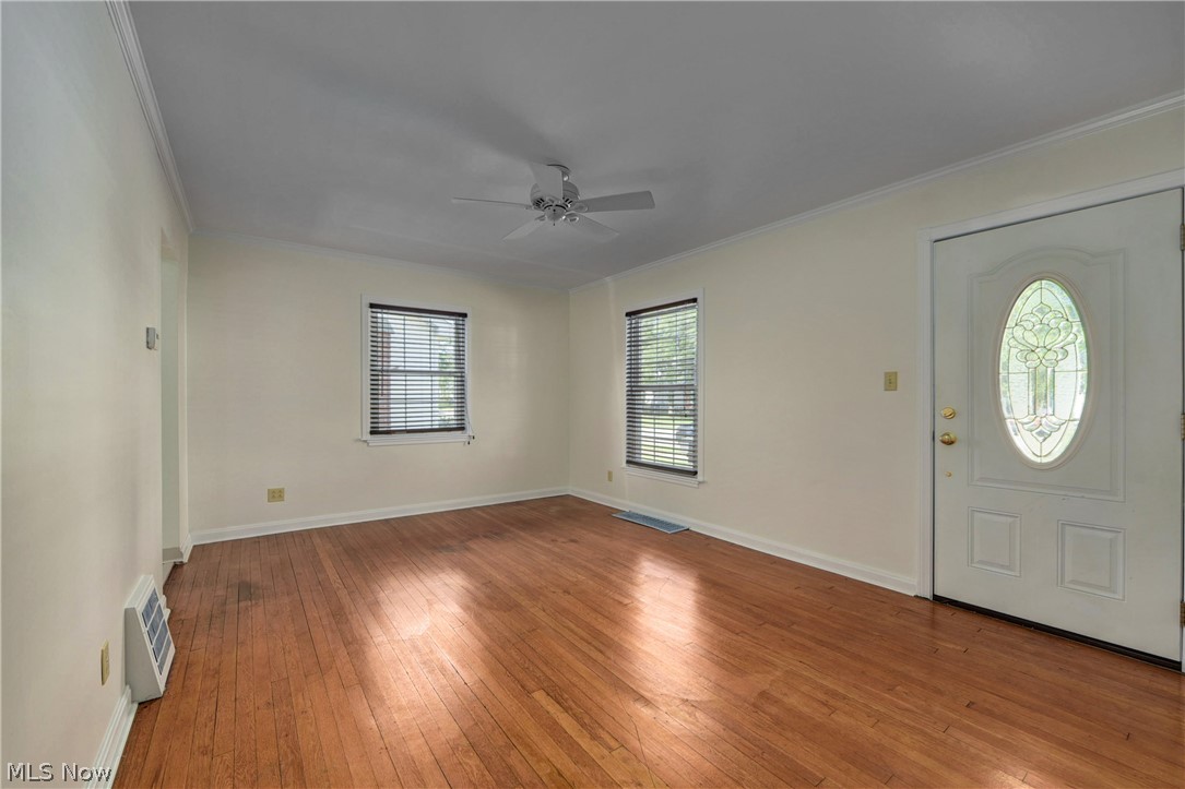 Elmwood Realty Cos Elmwood Be - Residential