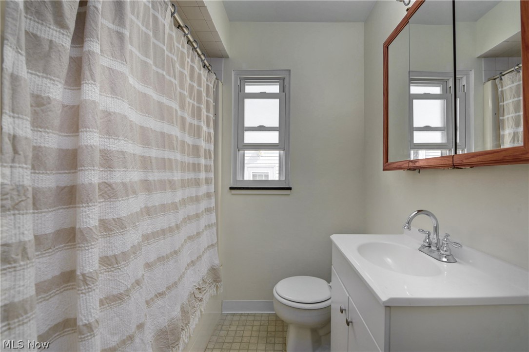 Elmwood Realty Cos Elmwood Be - Residential