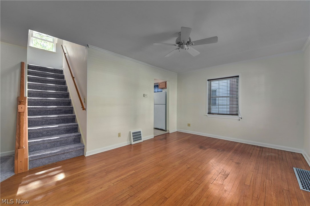 Elmwood Realty Cos Elmwood Be - Residential