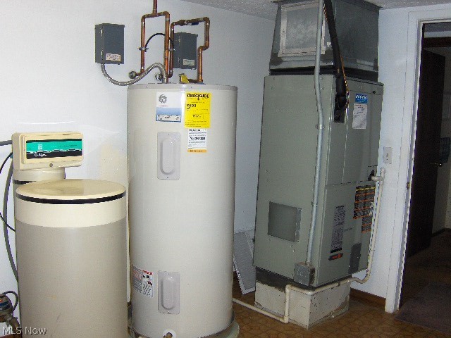 Aurora Shores - Residential