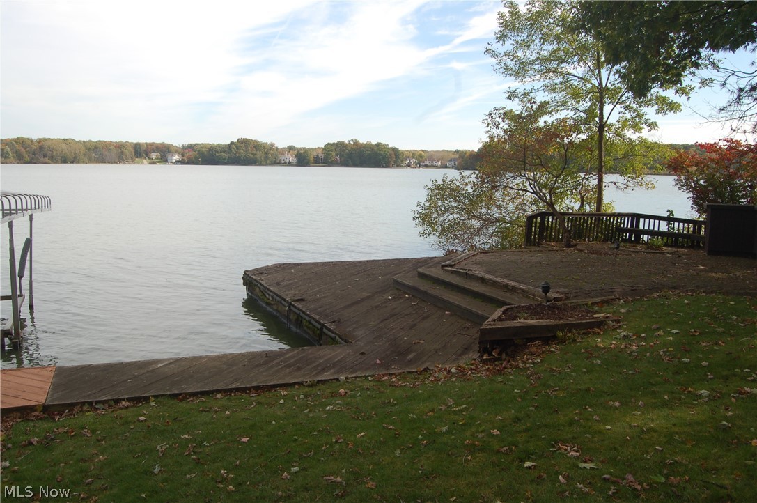 Aurora Shores - Residential