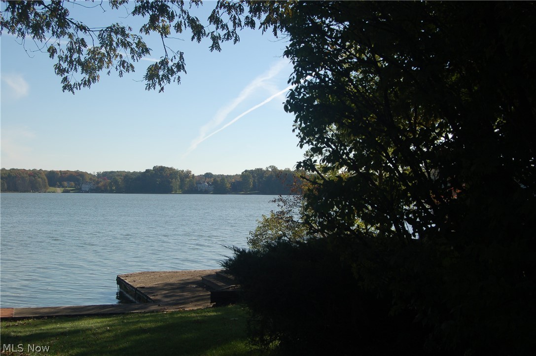 Aurora Shores - Residential