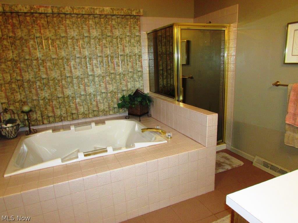 Meadow Circle - Residential