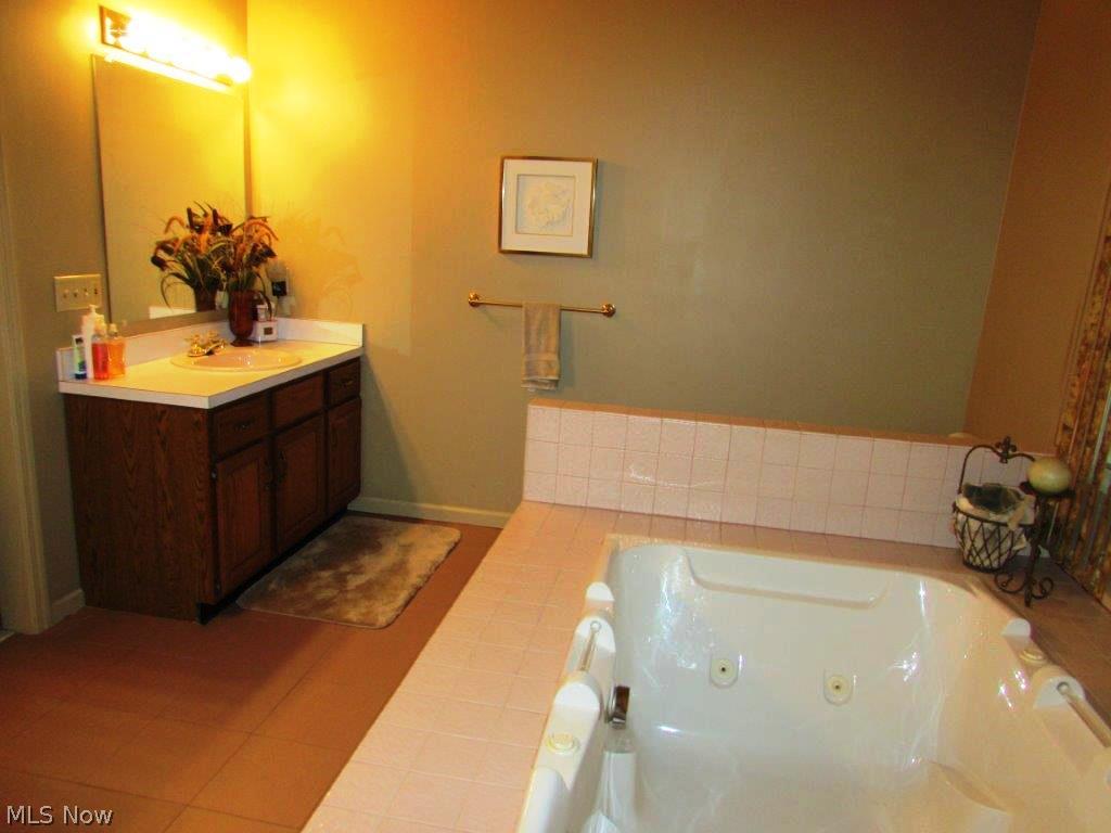 Meadow Circle - Residential