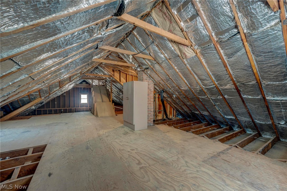 Chardon Hilltop 02 - Residential