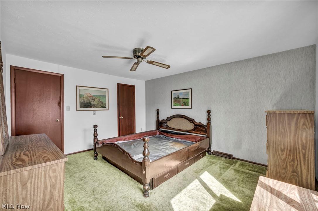 Concord Square Village Condo G - Residential