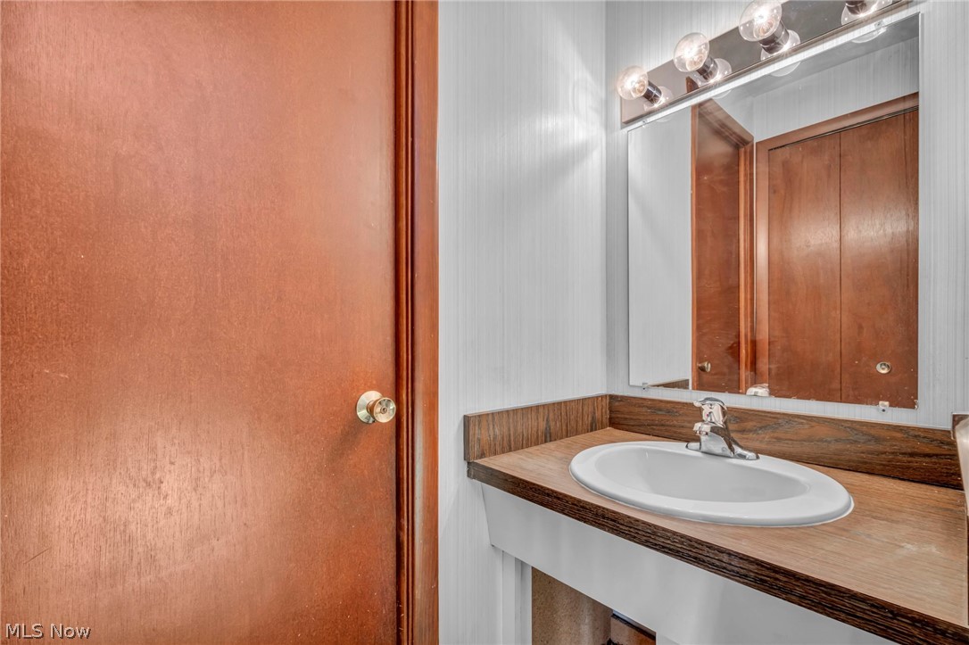 Concord Square Village Condo G - Residential