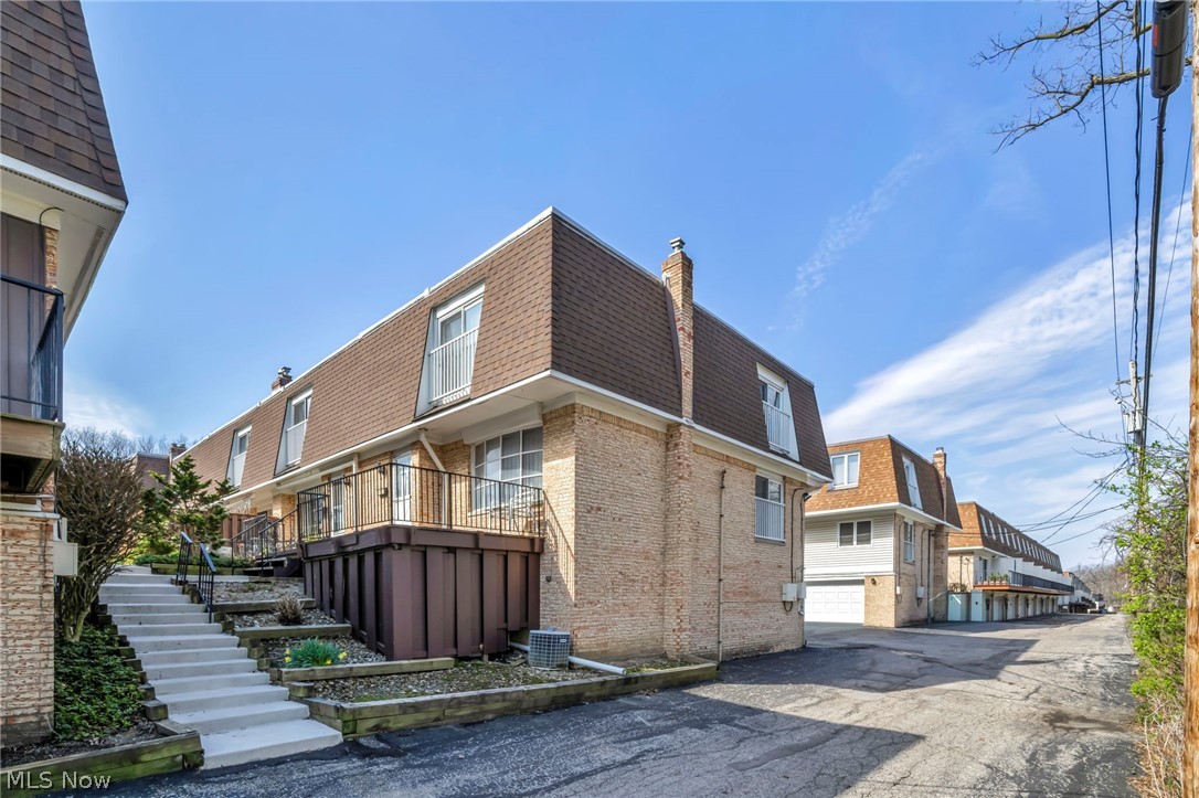 Concord Square Village Condo G - Residential