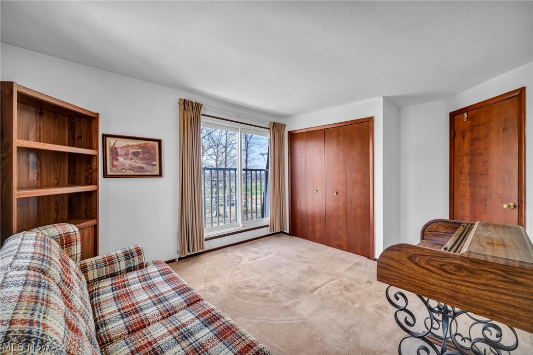 Concord Square Village Condo G - Residential