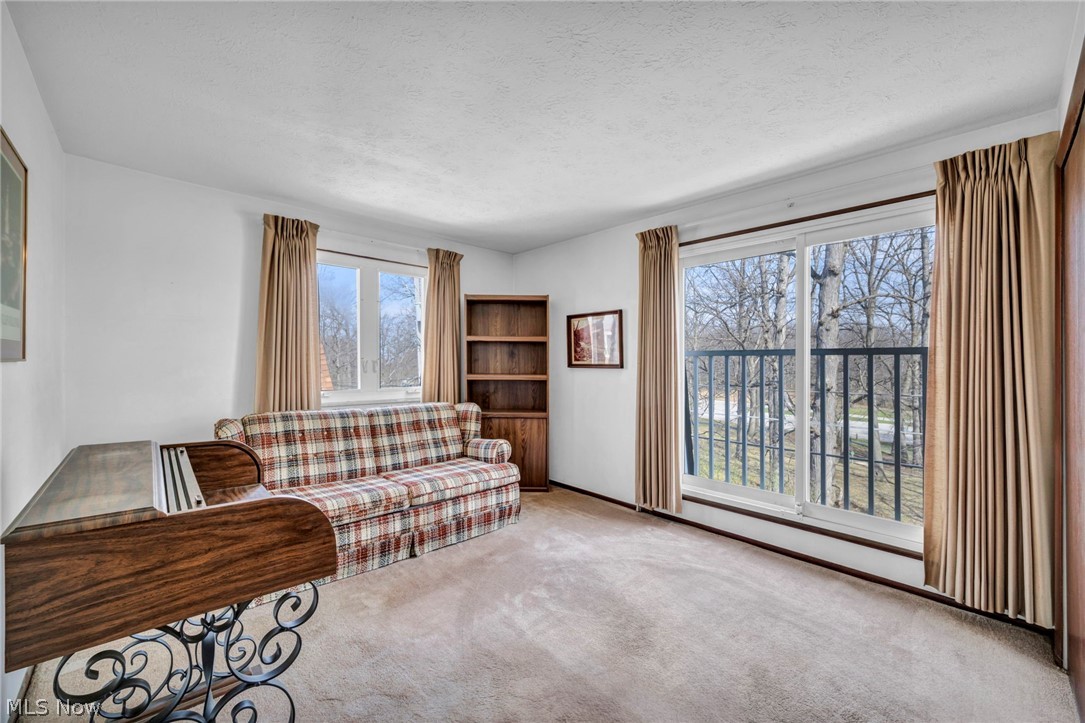 Concord Square Village Condo G - Residential