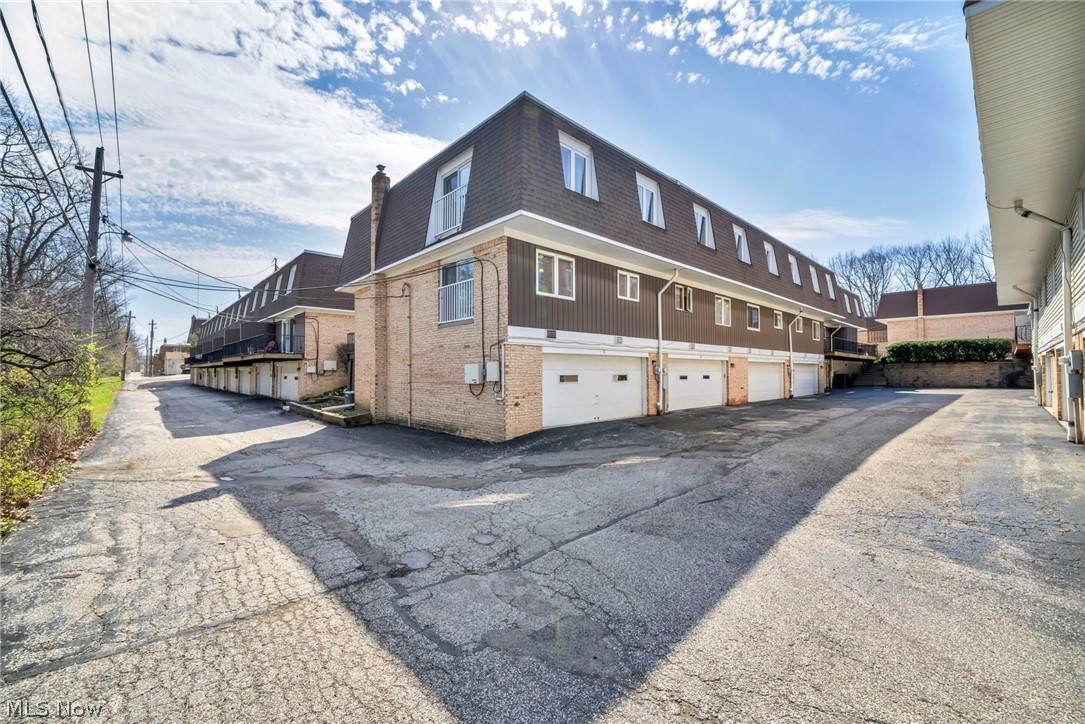 Concord Square Village Condo G - Residential