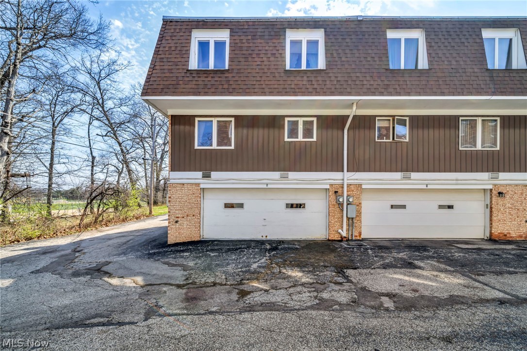 Concord Square Village Condo G - Residential