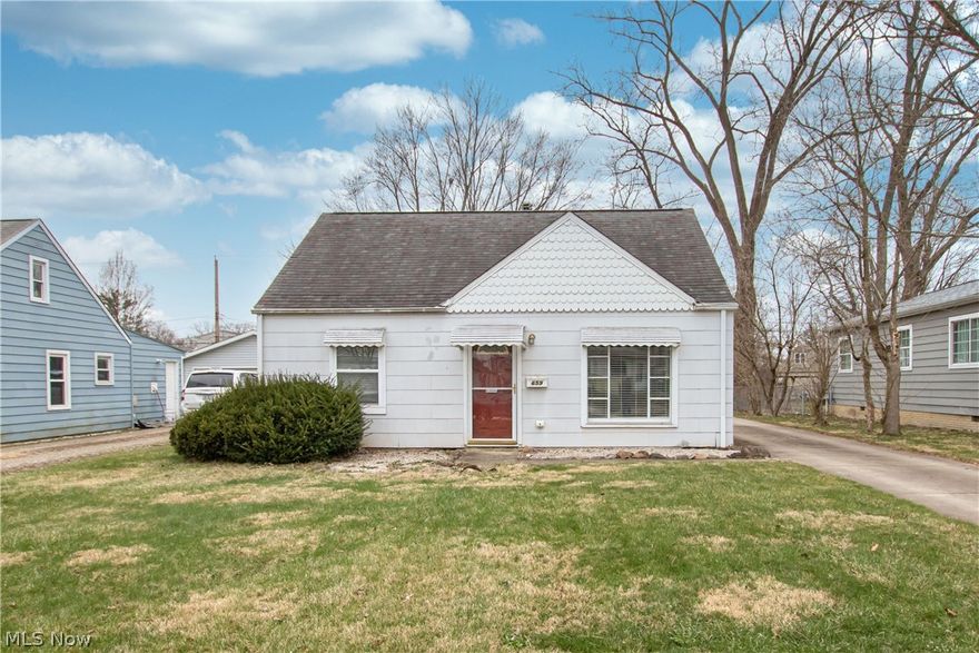 You'll feel like you're entering a cozy cottage in the enchanted forest! Perfect for our minimalist friends, you're first greeted by the lovely public living space consisting of a living room large enough for your largest tv and a surprisingly spacious kitchen - providing enough space for your kitchen table and all of your kitchen gadgets! There is a great mudroom in the back off the home offering more storage and a handy laundry with full size washer and dryer. A newer furnace will keep you cozy during the colder months. An updated bath with a cute pedestal sink and two properly sized bedrooms round off the floor plan. A nice yard and a one car garage that you'll be thankful for during the winters are just a few of the amenities offered with this property!