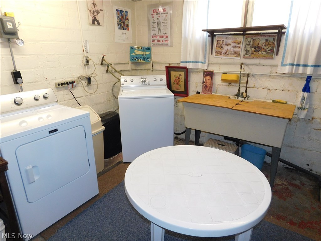 Hazel Ave - Residential