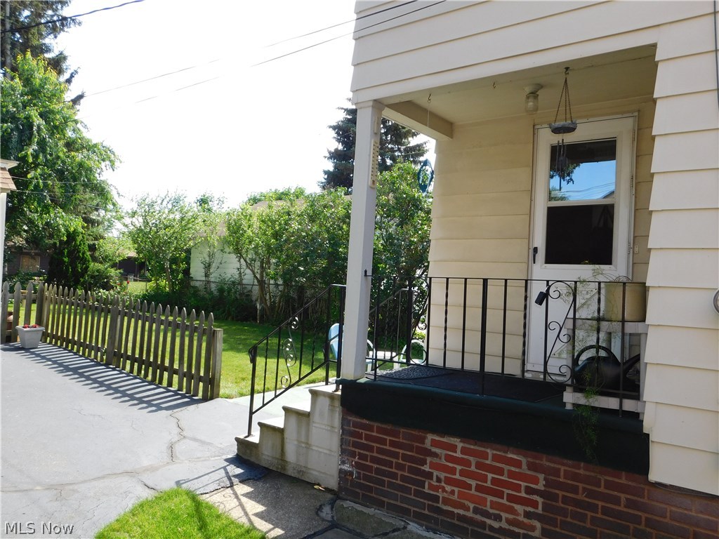 Hazel Ave - Residential