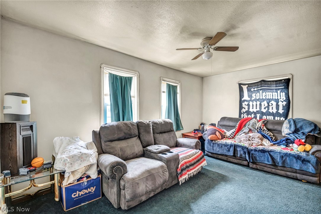 4532 W 150th Street