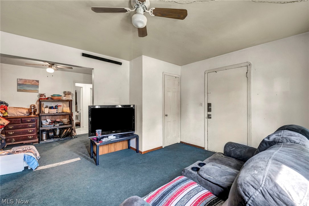 4532 W 150th Street