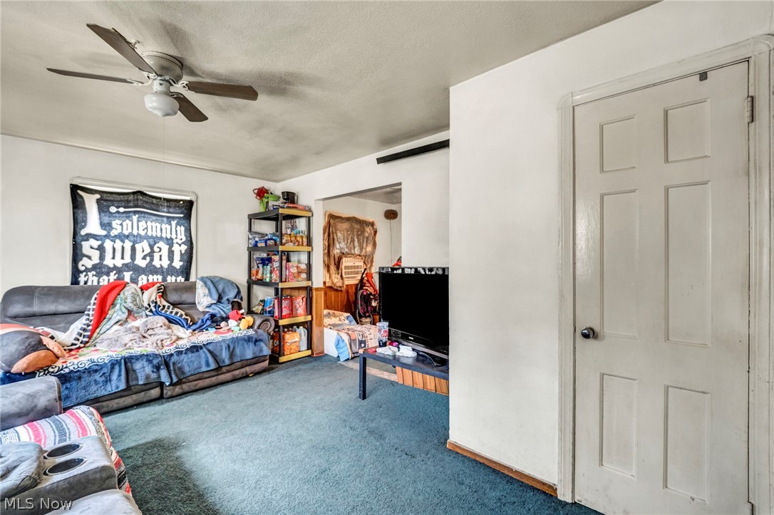 4532 W 150th Street