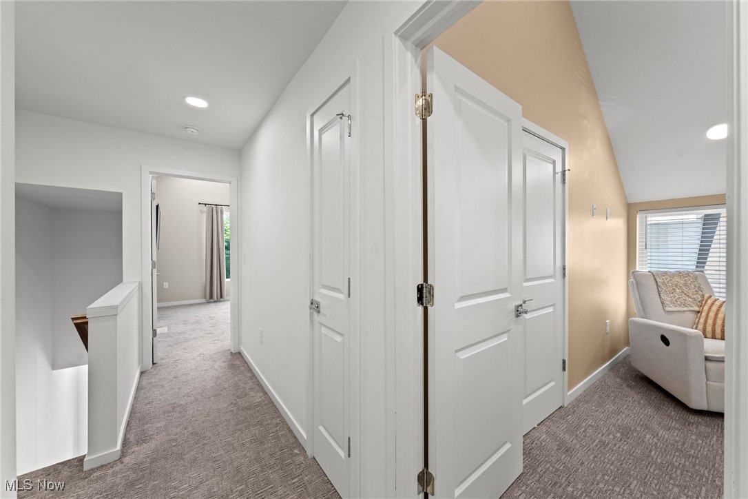 Cleveland, Ohio 44113, United States, 3 Bedrooms Bedrooms, ,3 BathroomsBathrooms,Residential,Active,169903