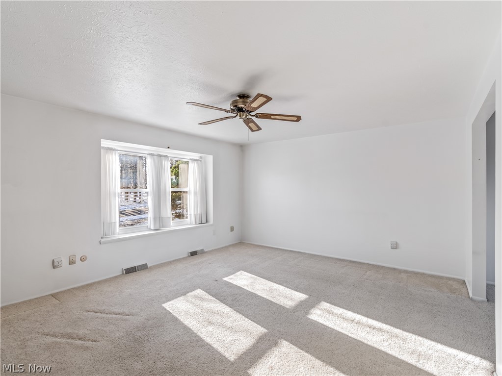 Huntington Park Condo - Residential