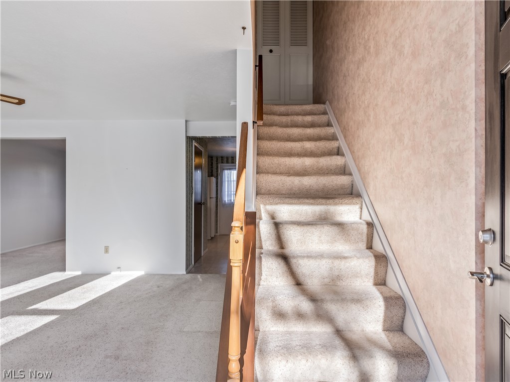 Huntington Park Condo - Residential