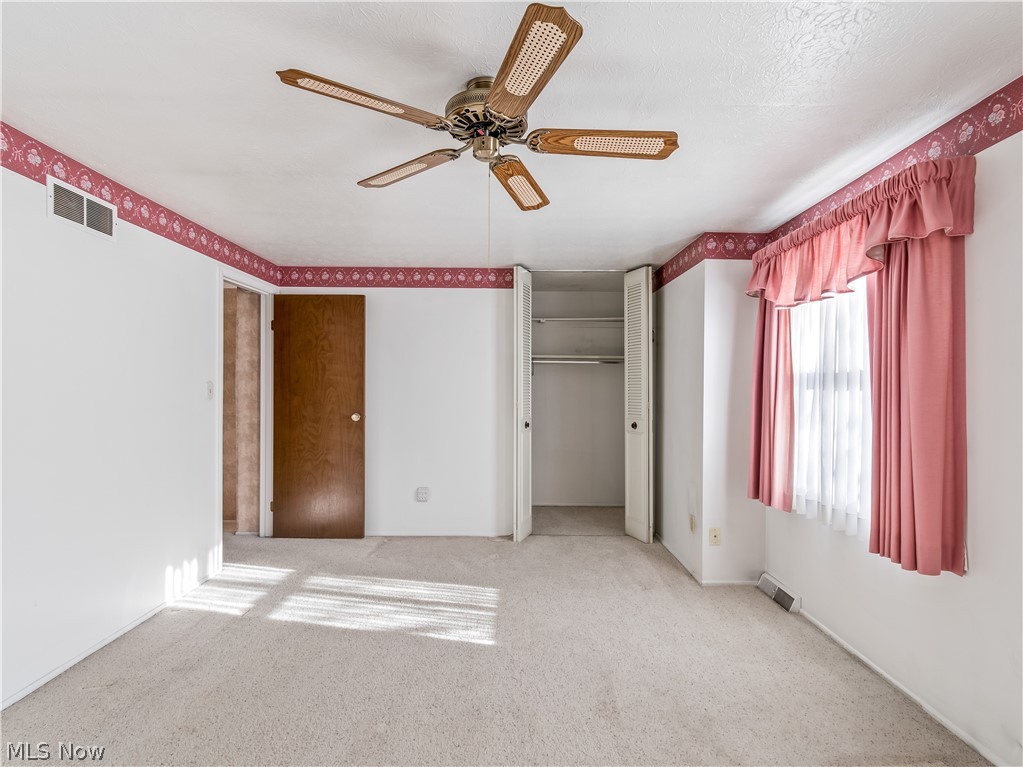 Huntington Park Condo - Residential