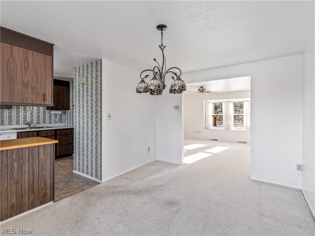 Huntington Park Condo - Residential