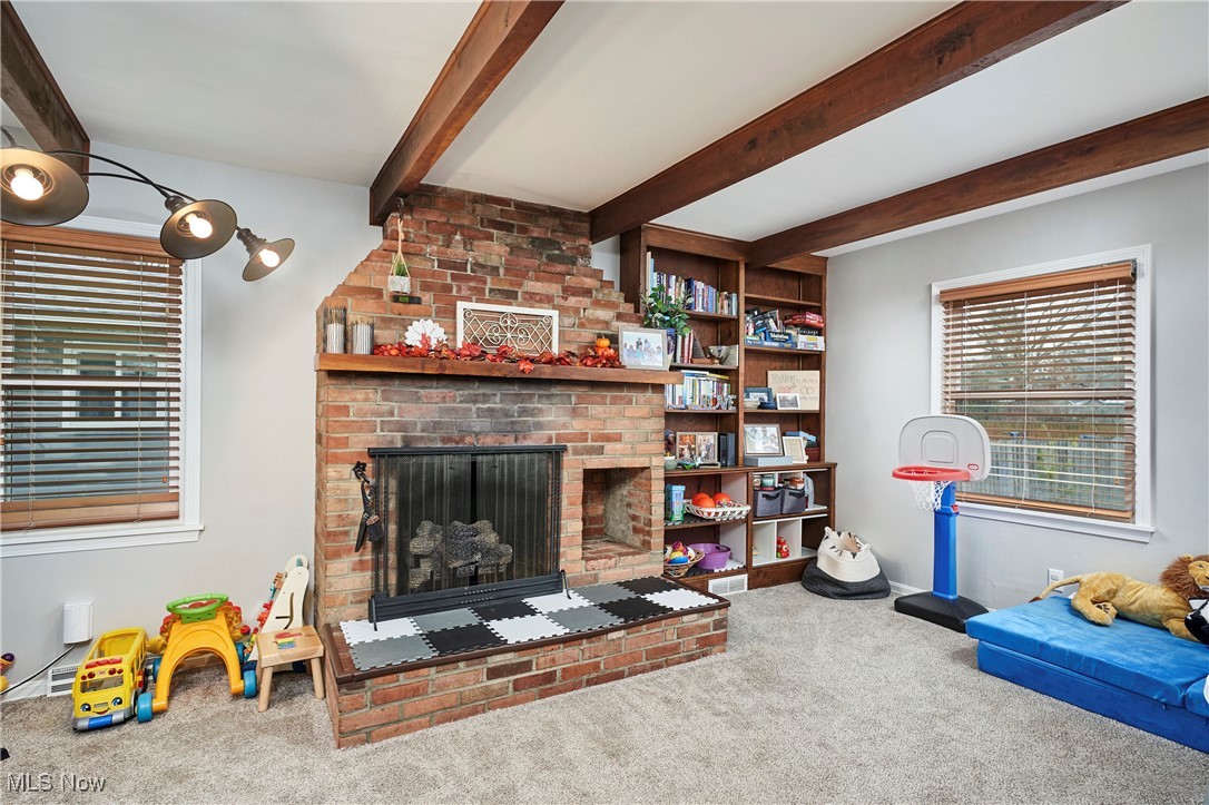 Akron, Ohio 44313, United States, 3 Bedrooms Bedrooms, ,3 BathroomsBathrooms,Residential,Contingent,103942