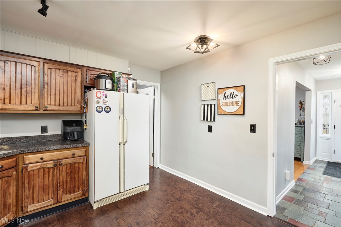 Akron, Ohio 44313, United States, 3 Bedrooms Bedrooms, ,3 BathroomsBathrooms,Residential,Contingent,103942