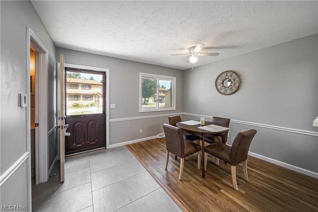 Tower View Twnhse Condo - Residential